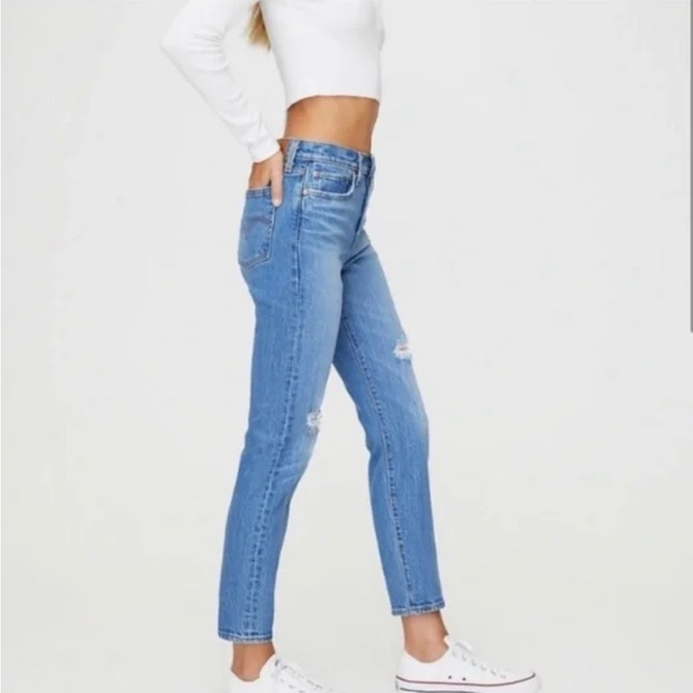 Levi’s Wedgie Jean - Picture 2 of 10